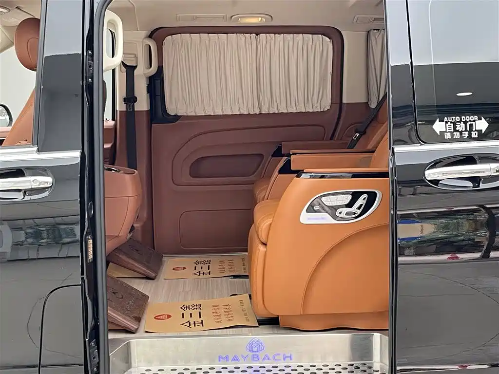 Mercedes-Benz Vito 2020 2.0T Business Edition (7-seater) фото 14