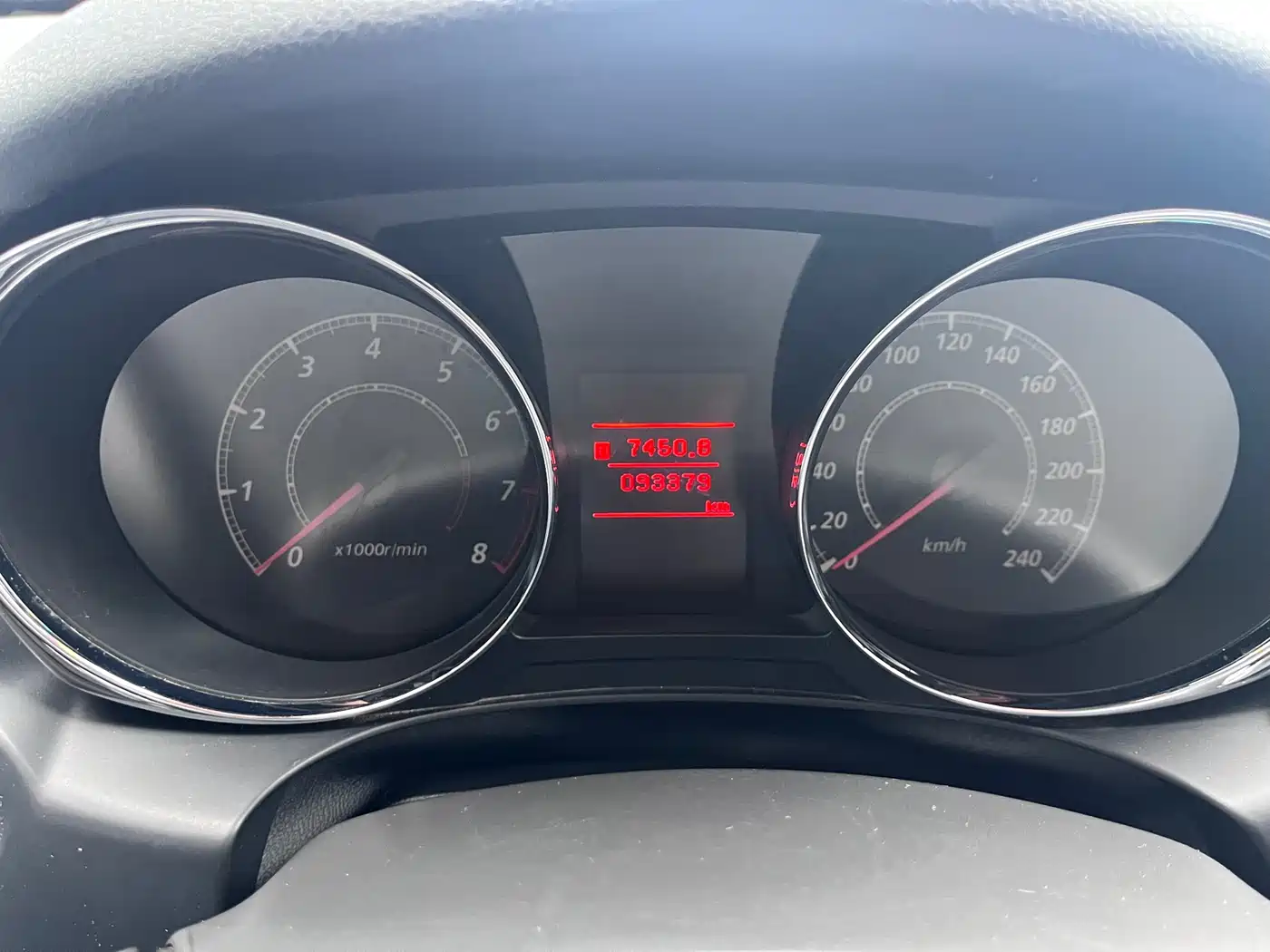 Peugeot 4008 (Import) 2013 2.0L 2WD Progressive фото 9