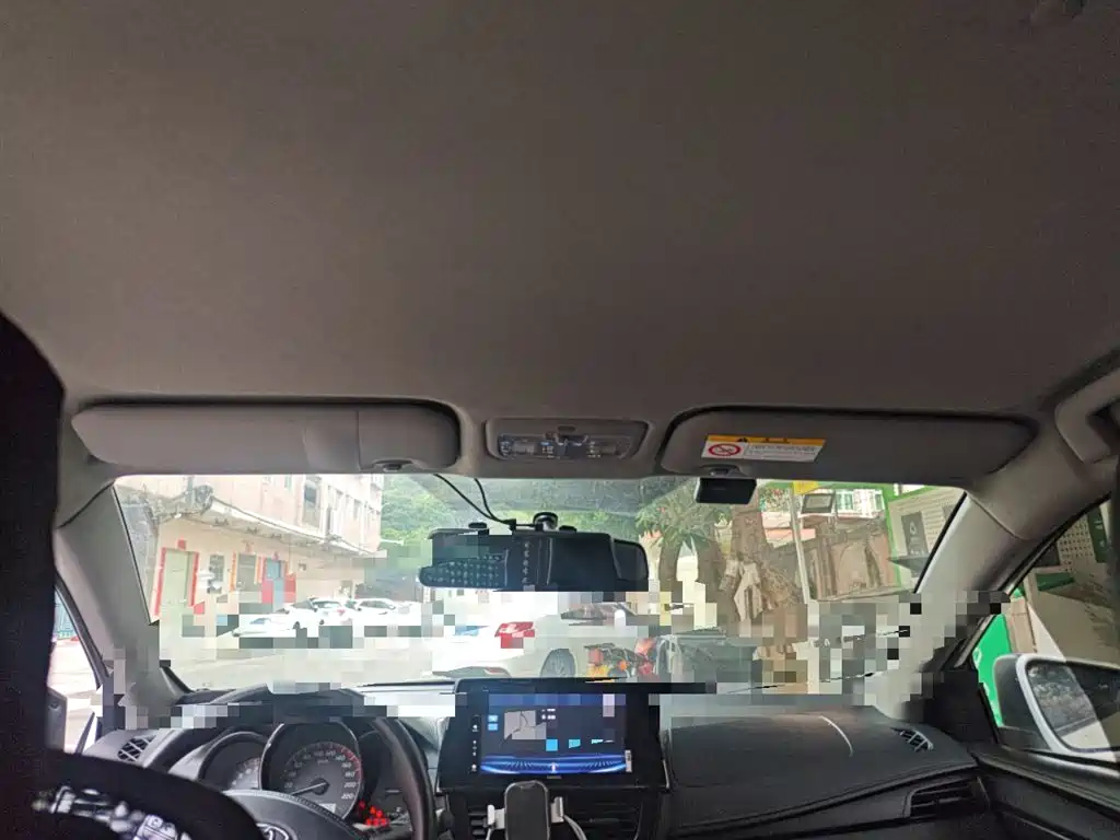 Toyota Vios 2022 1.5L 20th Anniversary Edition фото 9