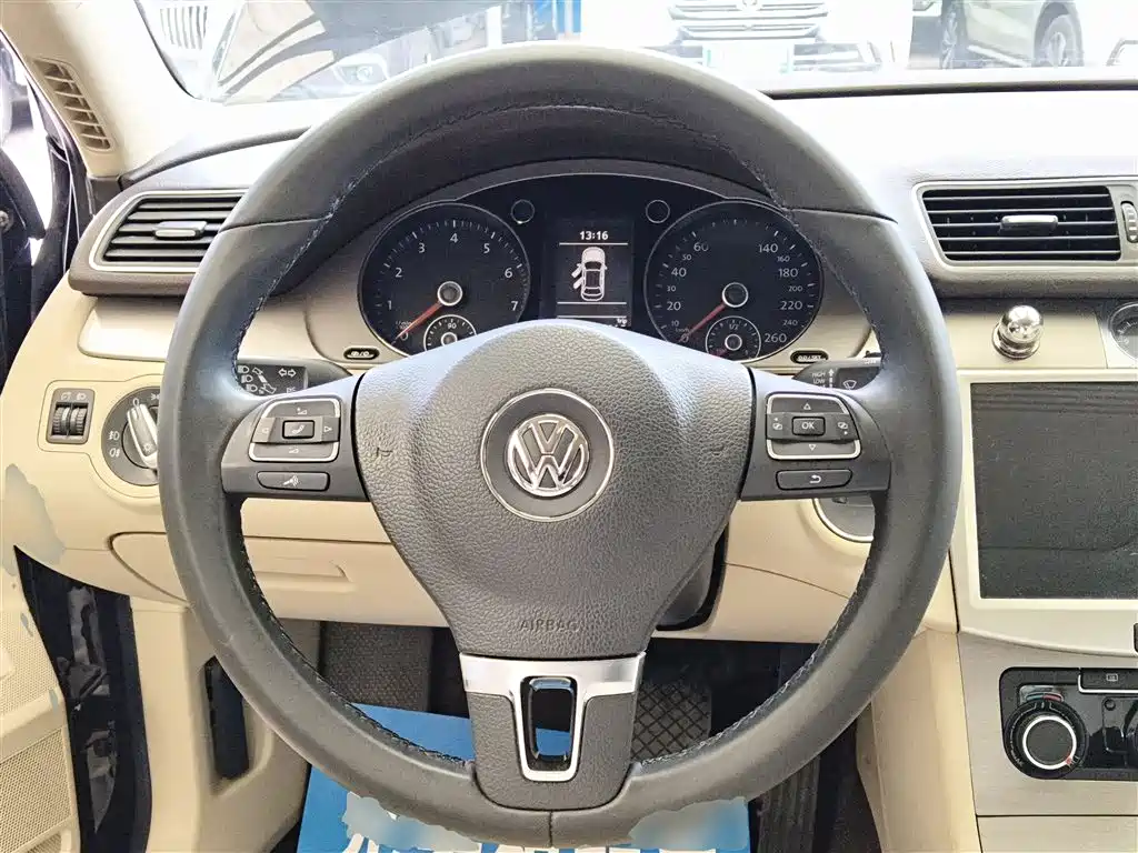 Volkswagen Magotan 2013 1.8TSI Leading фото 7