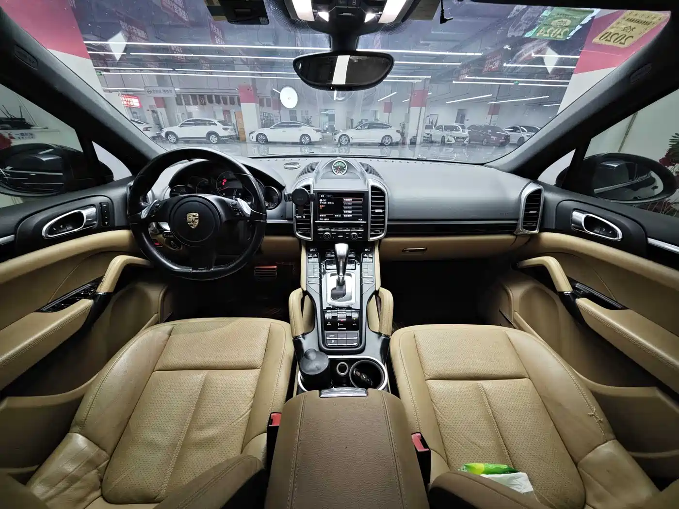 Porsche Cayenne 2011 Cayenne 3.0T фото 4