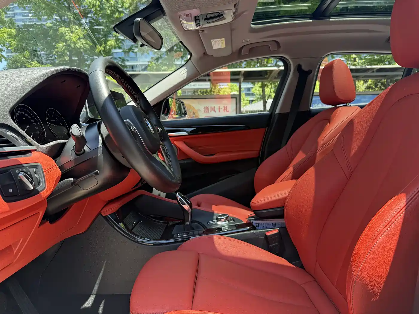 BMW X2 2023 sDrive25i M Sport Shadow Edition фото 8
