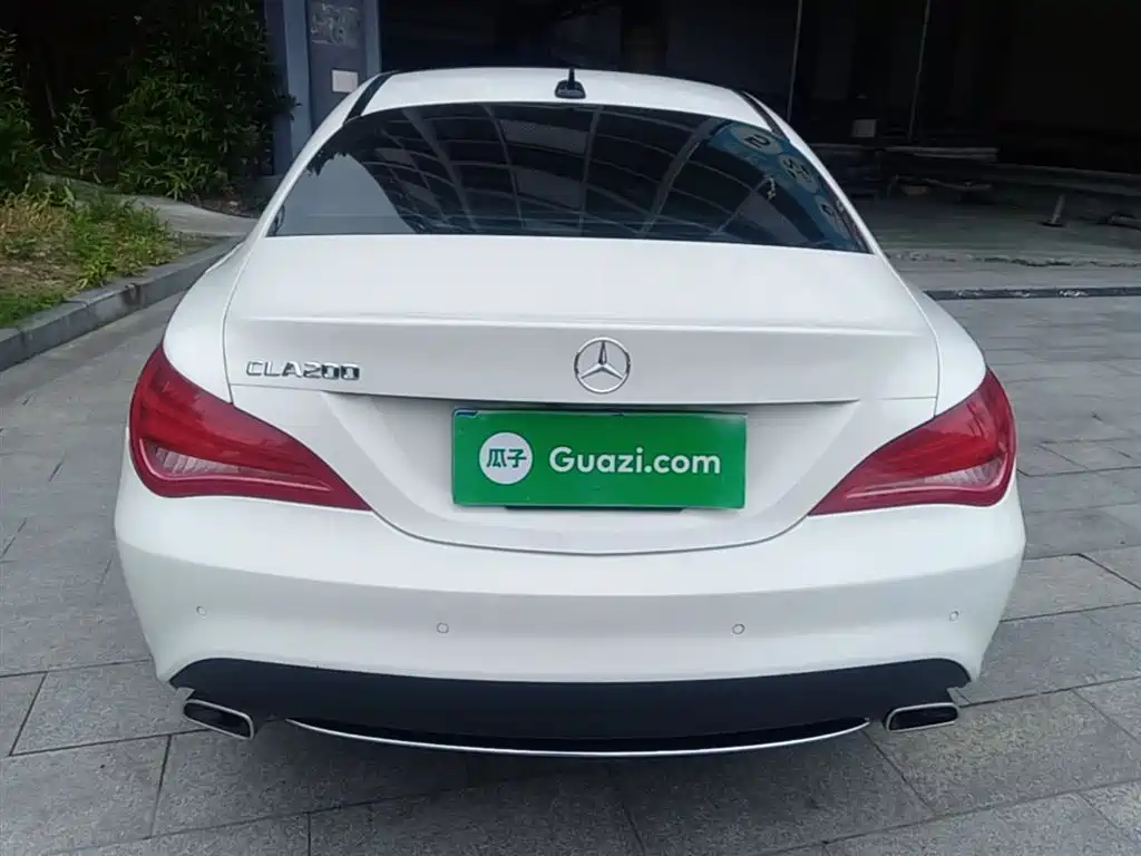 Mercedes-Benz CLA (Import) 2016 CLA 200 Fashion фото 6
