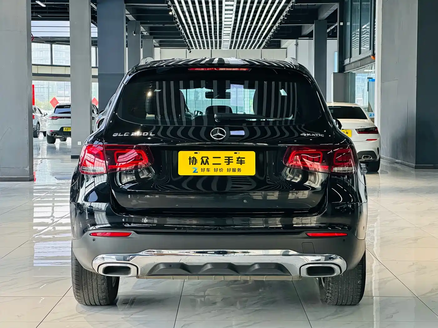 Mercedes-Benz GLC 2022 Model GLC 260 L 4MATIC Dynamic Edition фото 4