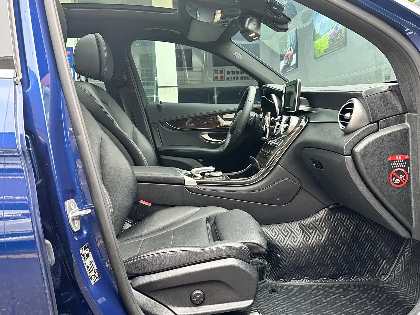 Mercedes-Benz GLC 2018 GLC 260 4MATIC Dynamic фото 9