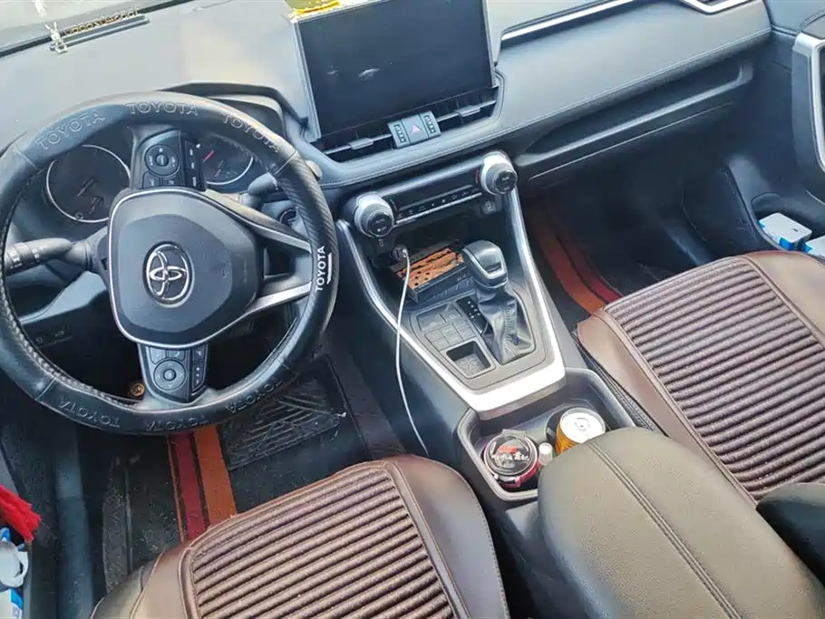 Toyota Wildlander 2022 2.0L CVT AWD Luxury PLUS Edition фото 12