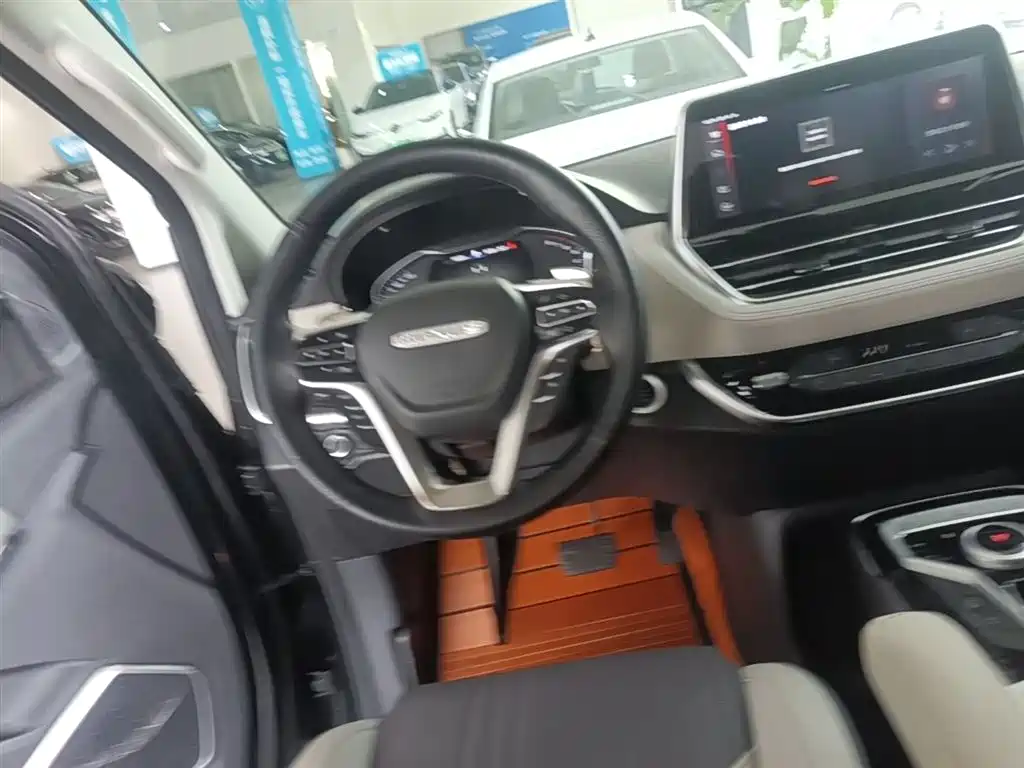 SAIC Maxus Maxus G20 2020 2.0T Gasoline Automatic Luxury Executive фото 3