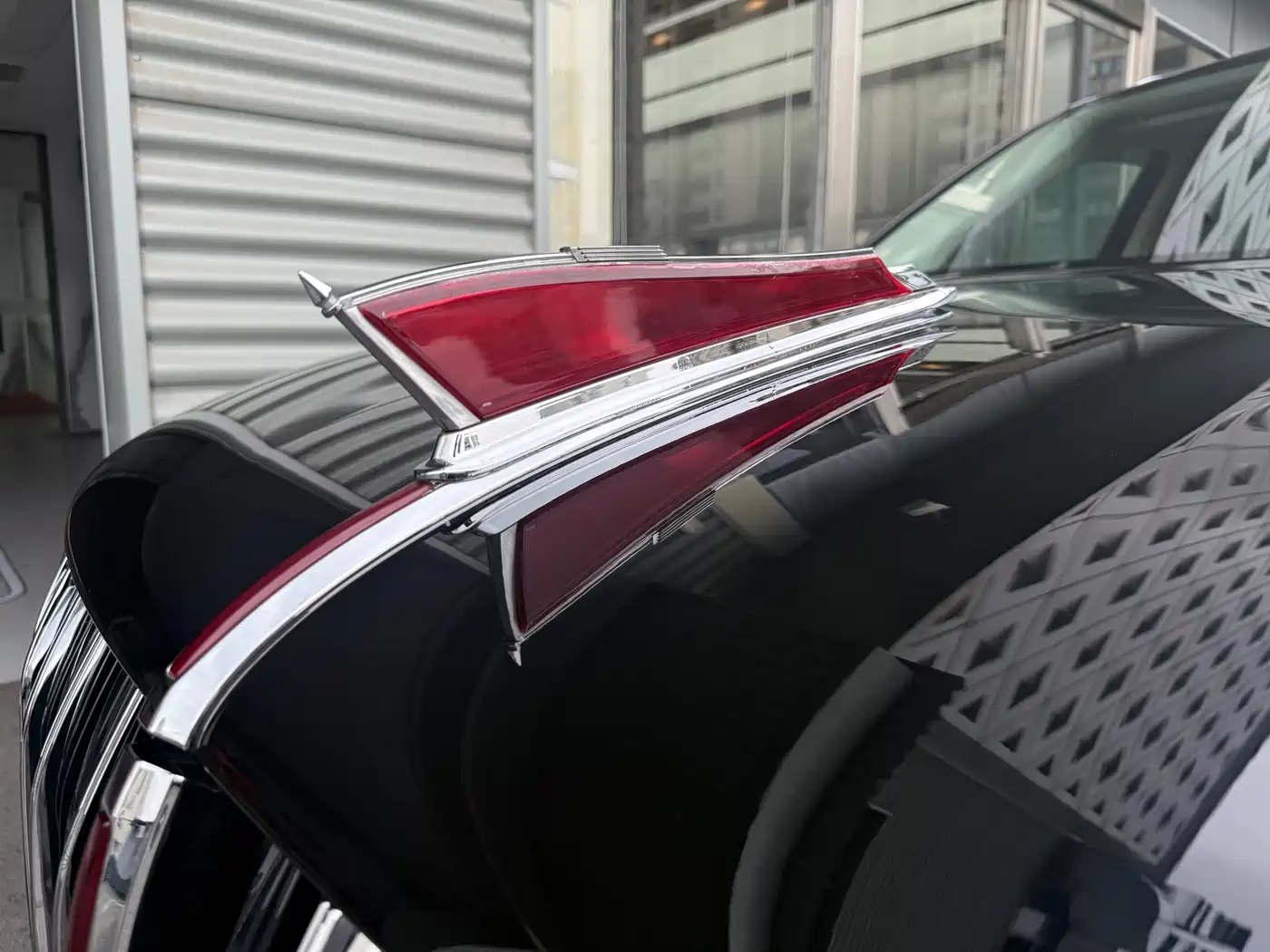 Hongqi HS7 PHEV 2025 2.0T PHEV 2WD Flag Enjoy Edition (6-seater) фото 4