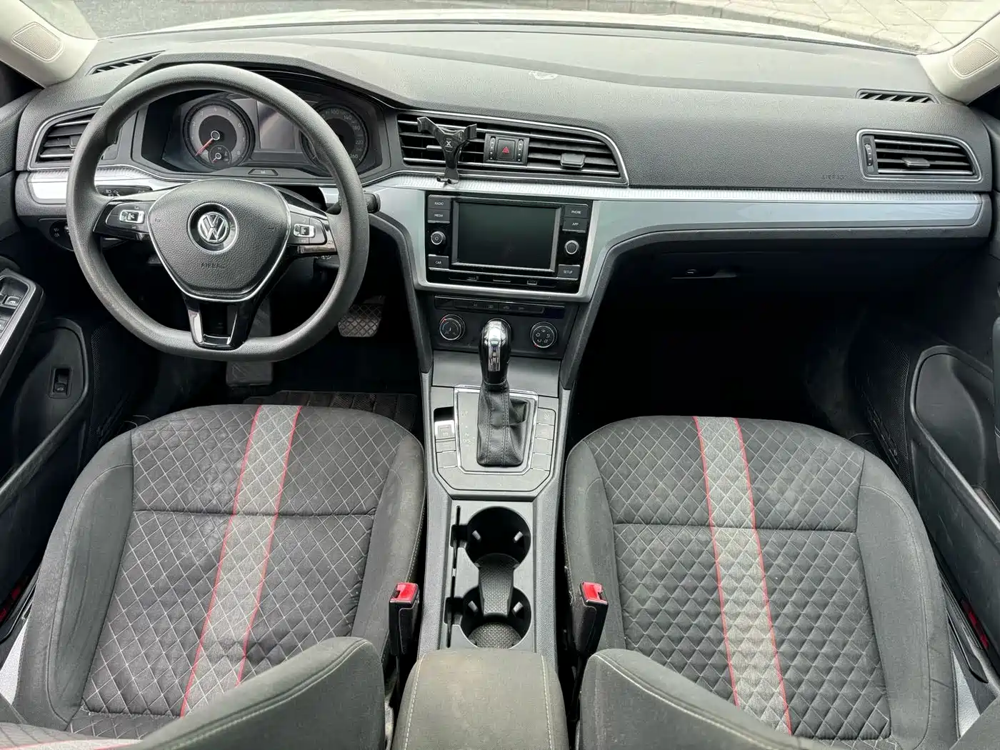 Volkswagen Lamando 2019 230TSI DSG Fashion Edition China VI фото 14