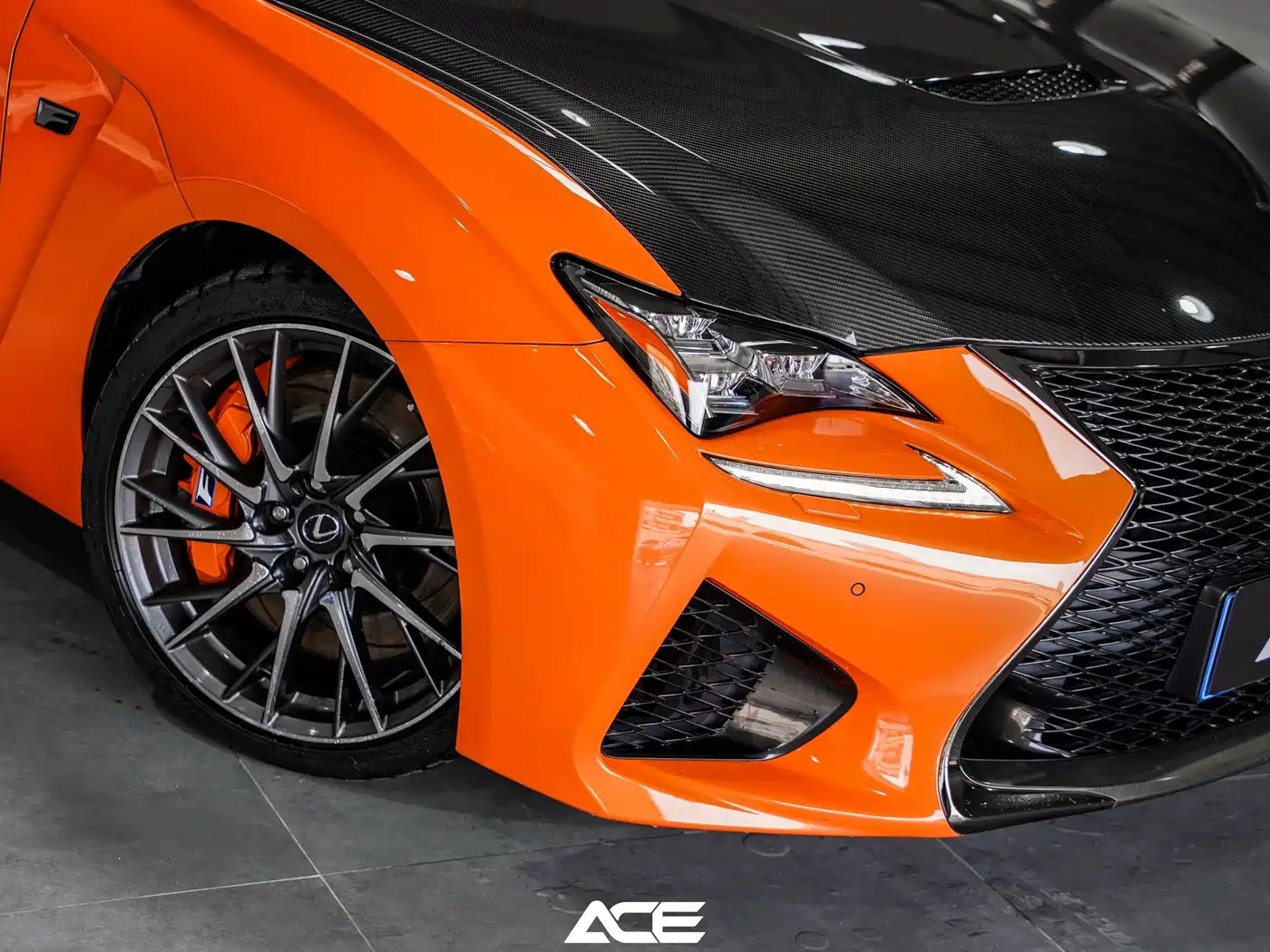 Lexus RC F 2016 F 5.0L Carbon Fiber Edition фото 6