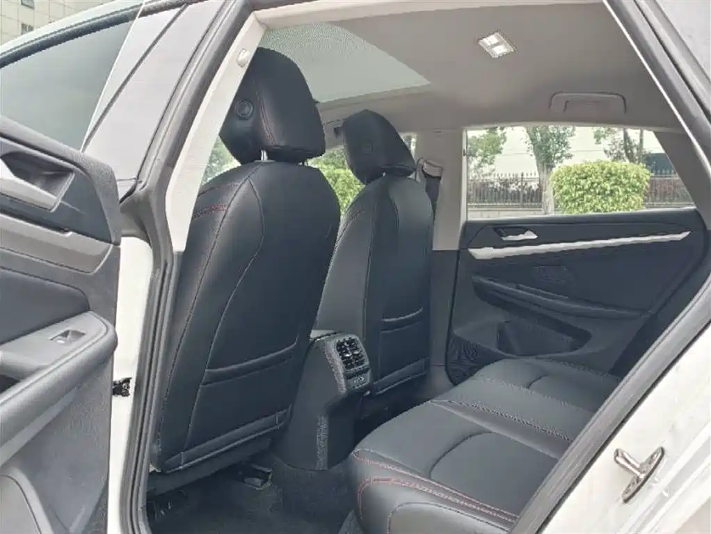 Volkswagen Lamando 2024 Lamando L 200TSI DSG Trendy Edition фото 7