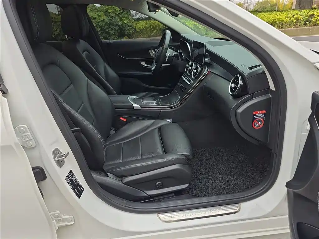 Mercedes-Benz C-Class 2021 C 260 L Sport Edition фото 17