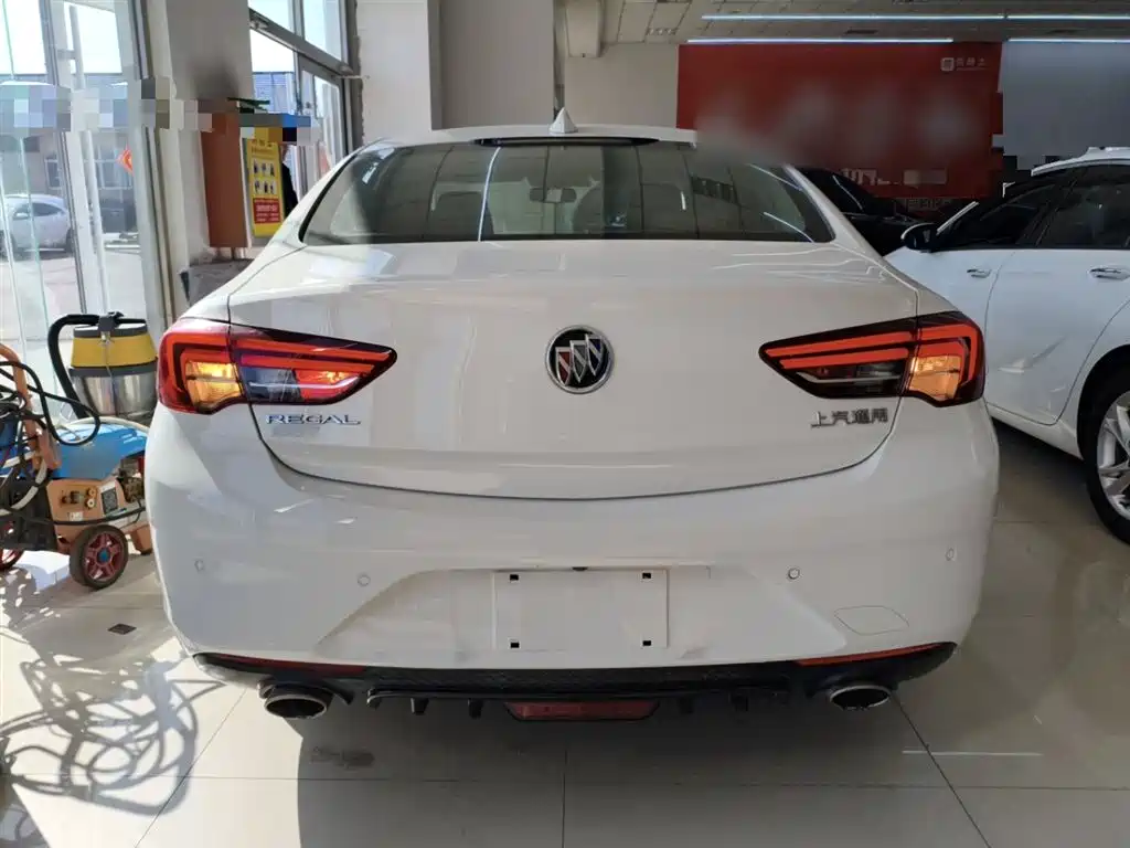 Buick Regal 2017 28T Premium Type фото 6