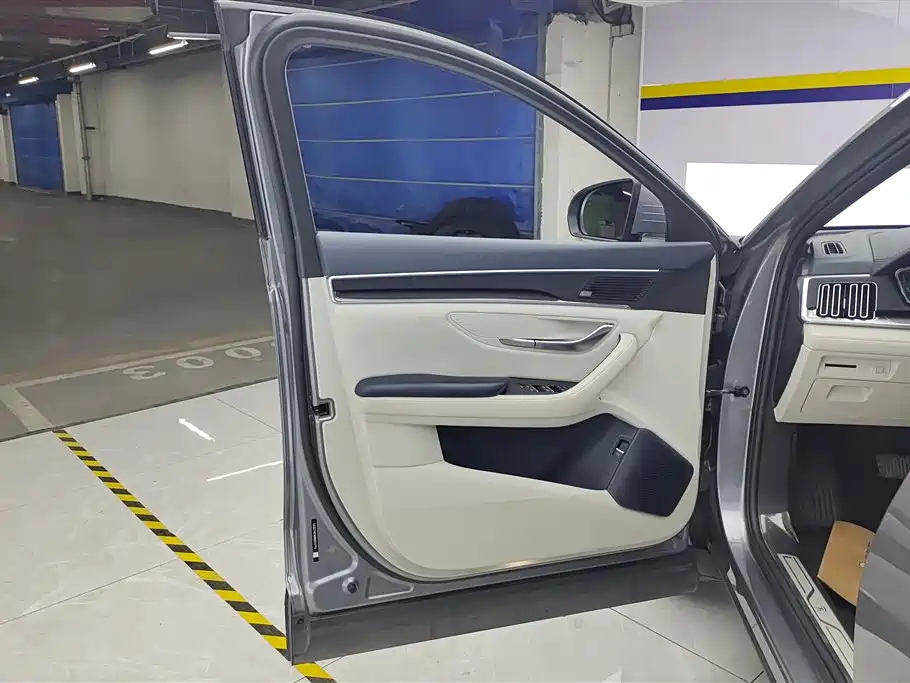 BYD Song PLUS PHEV 2021 DM-i 110KM Flagship PLUS фото 7