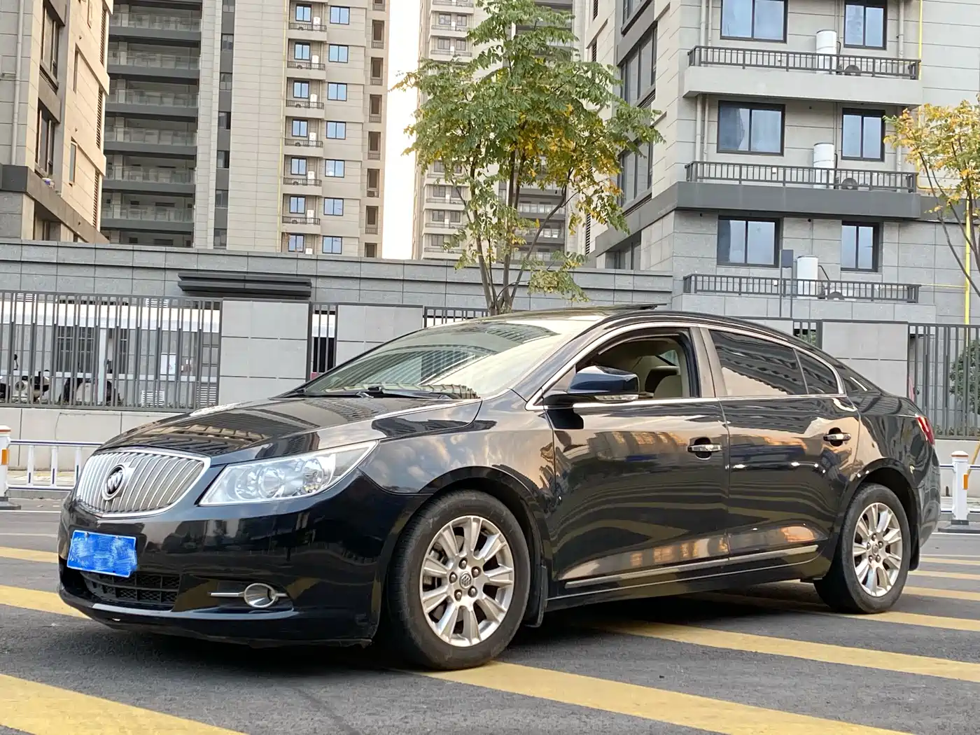 Buick LaCrosse 2011 2.4L SIDI Luxury Edition фото 2