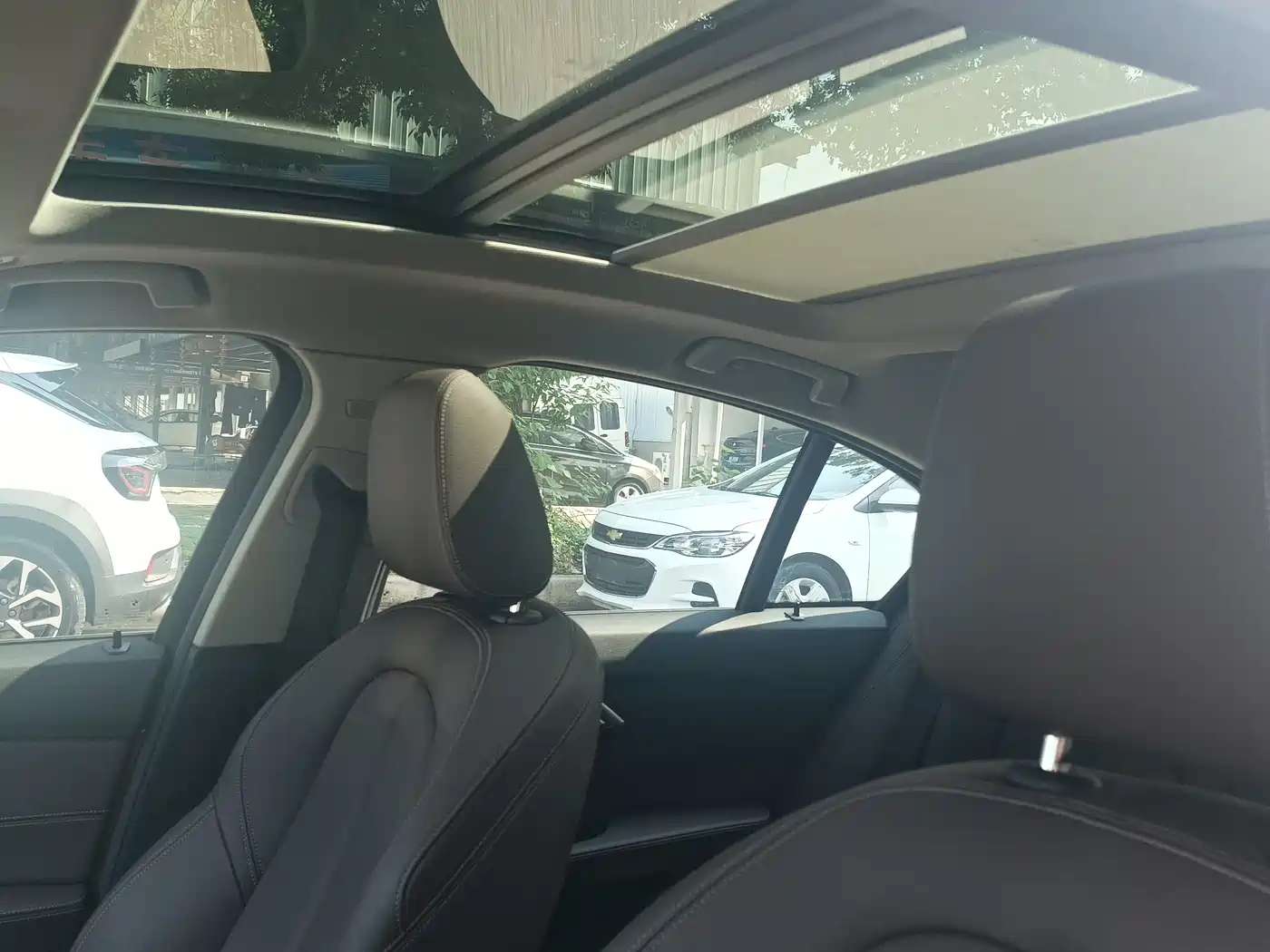 BMW 1 Series 2020 Model 120i M Sport Package фото 12