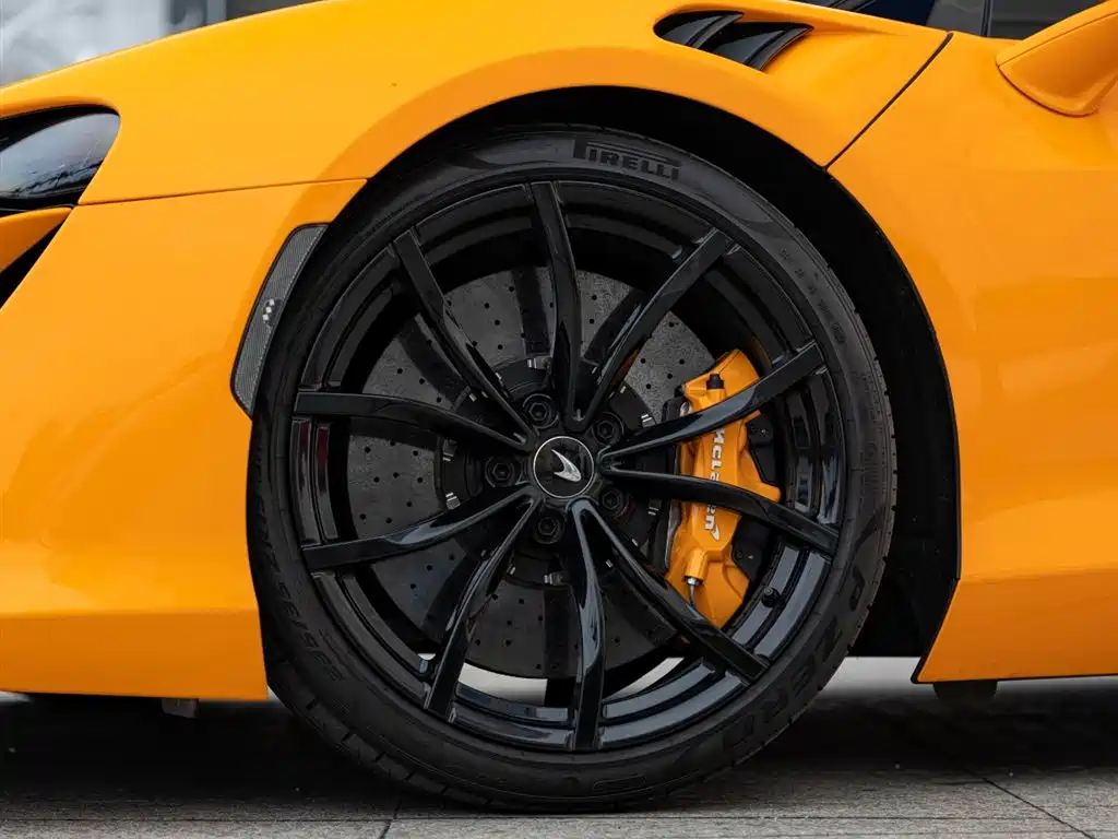 McLaren Artura 2023 3.0T Hybrid Standard фото 8