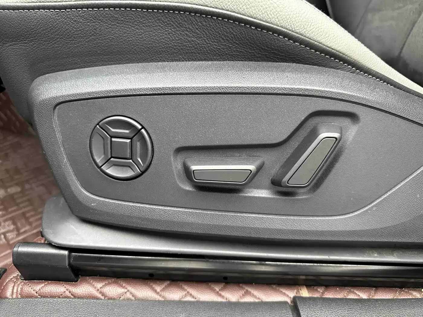 Audi Q3 2022 35 TFSI Progressive Dynamic фото 10