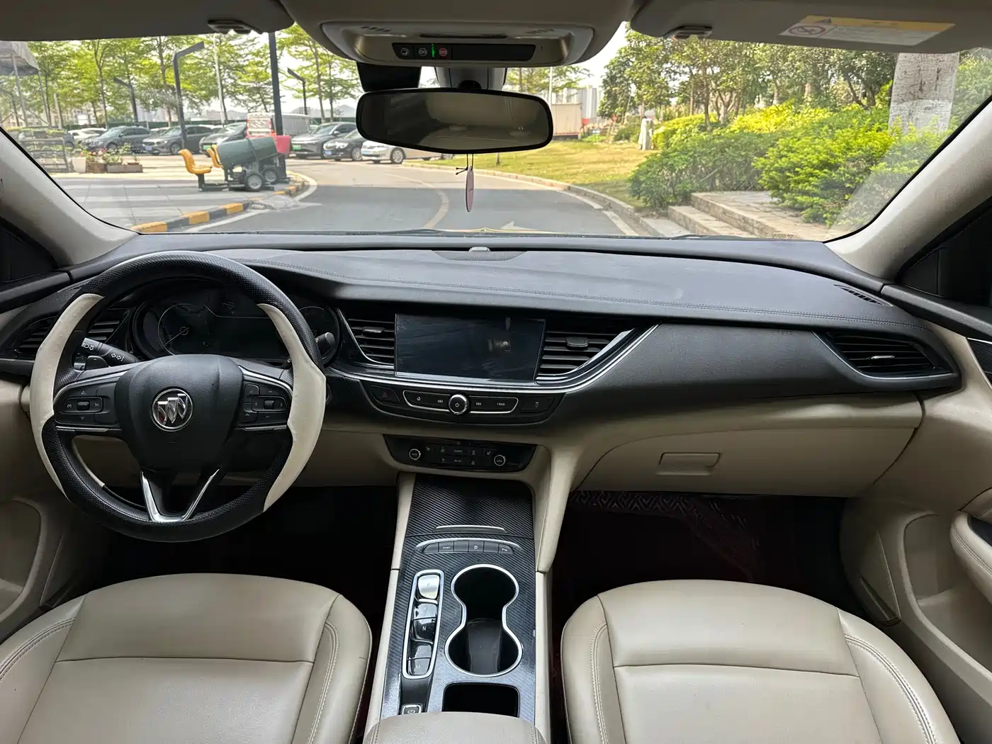BUICK REGAL