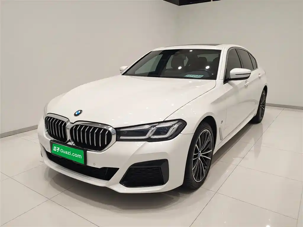 BMW 5 Series 2022 Model Second Facelift 530Li Leading M Sport Package фото 2
