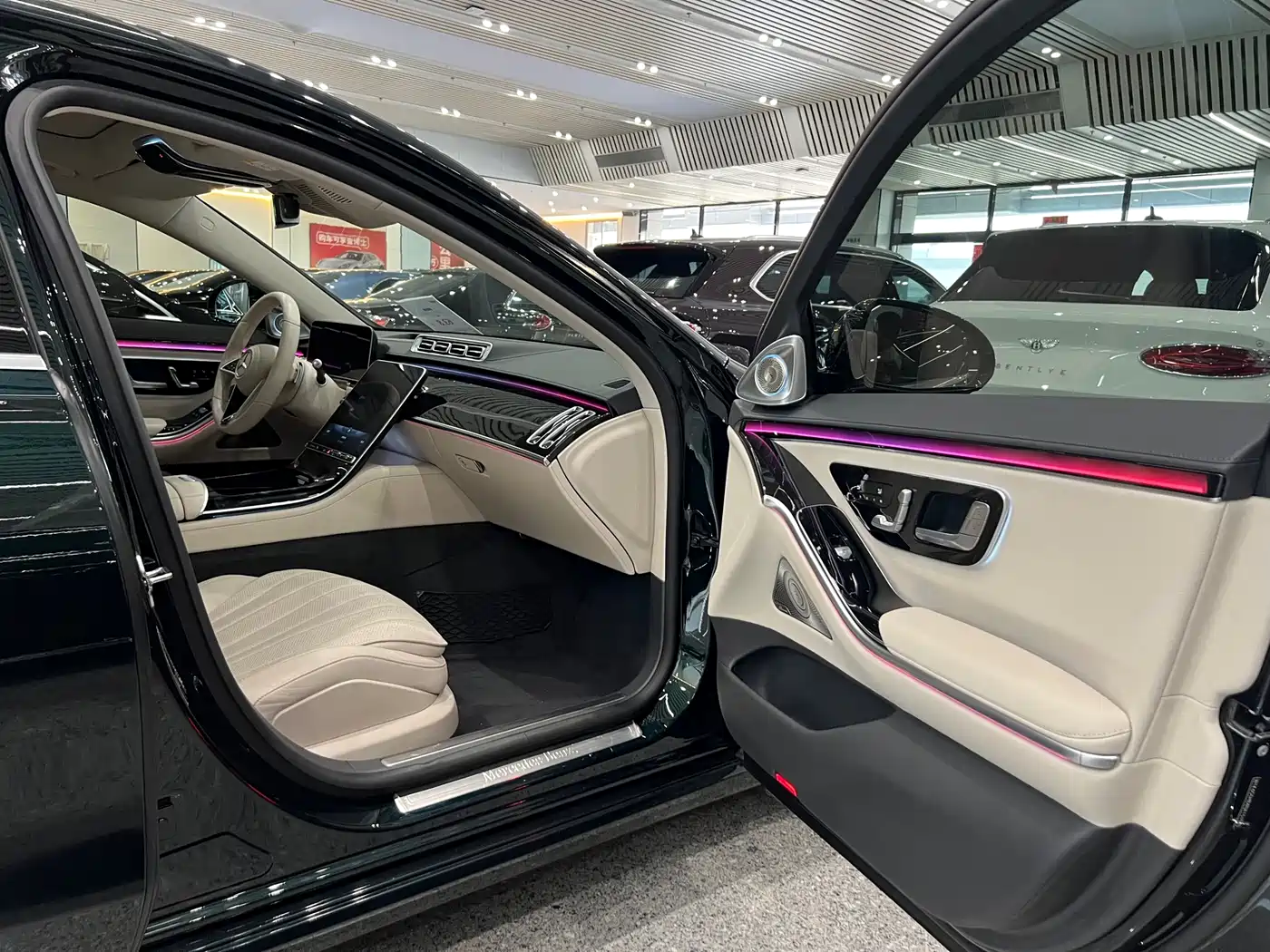Mercedes-Benz S-Class 2023 Model S 400 L Luxury Edition фото 7