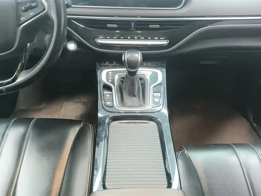 GAC Trumpchi Trumpchi M6 2023 PRO 270T DCT Premium Edition фото 16