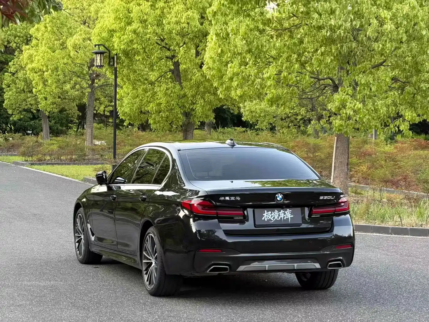 BMW 5 Series 2021 530Li Leading M Sport Package фото 5