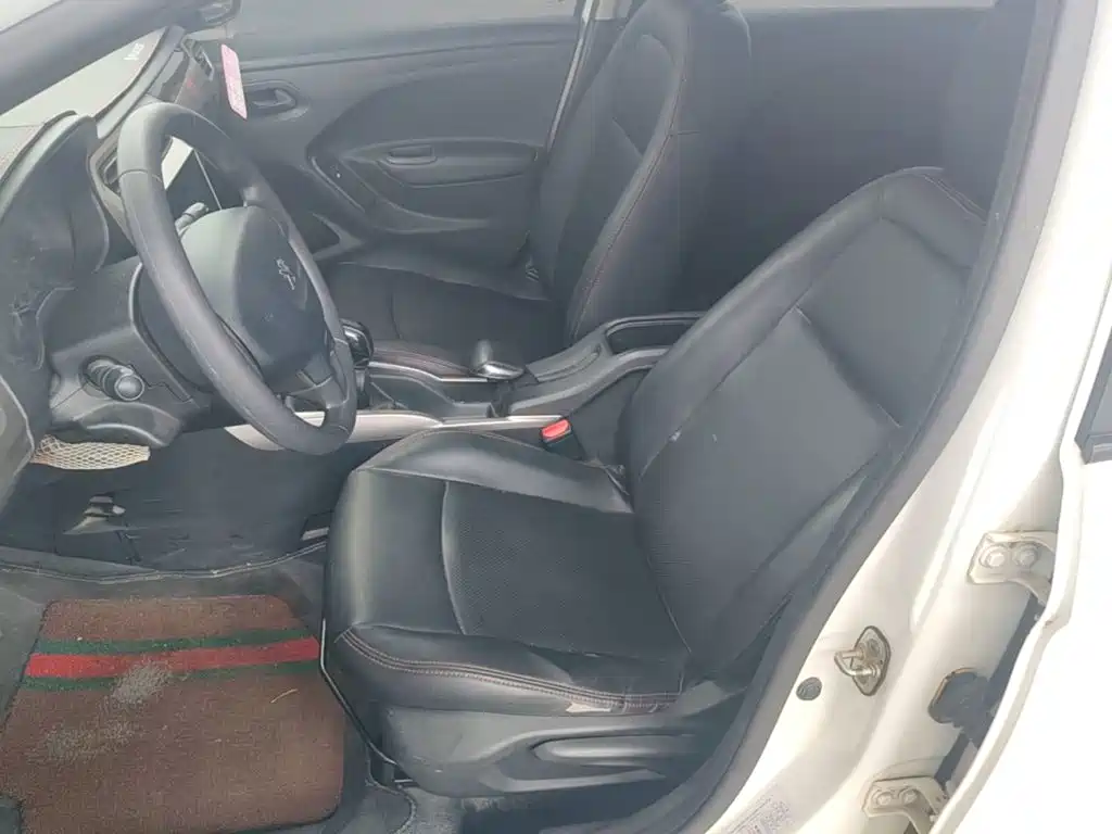 Peugeot 301 2017 2017 1.6L Manual Comfort Edition