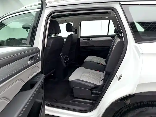 Volkswagen Talagon 2023 380TSI 4WD R-Line Touring Edition фото 9