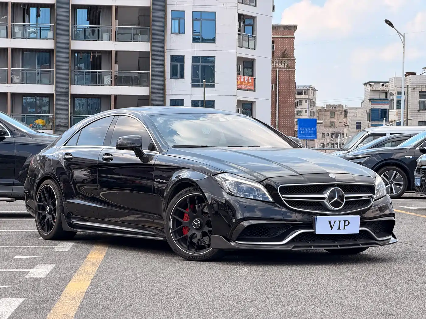 Mercedes-Benz CLS AMG 2015 AMG CLS 63 4MATIC фото 3