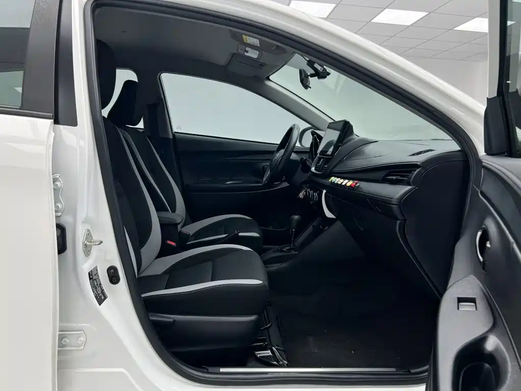 Toyota Yaris, миниатюра 7