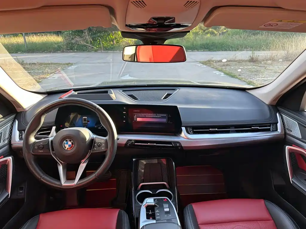 Photo 10 - BMW X1
