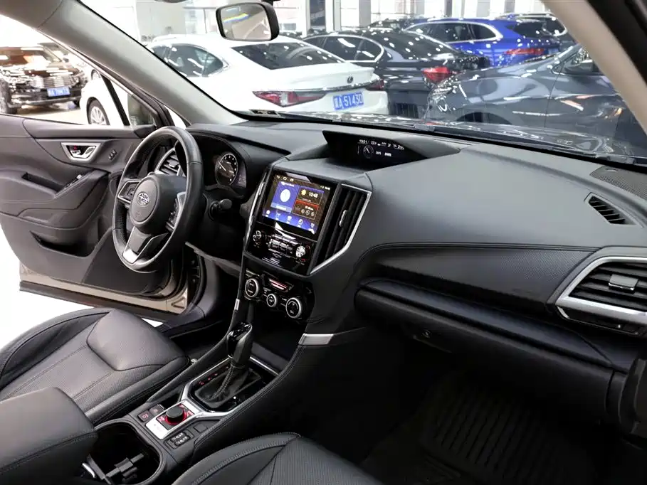 Subaru Forester 2021 2.0i Luxury Edition with EyeSight фото 16