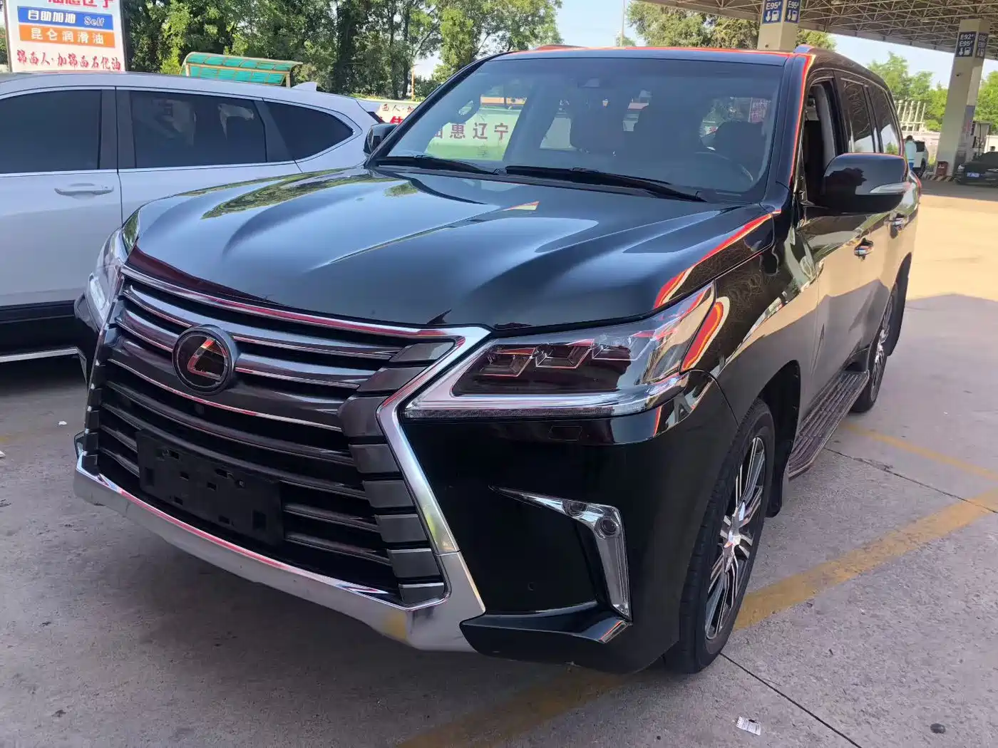 Lexus LX 2017 570 Prestige Luxury