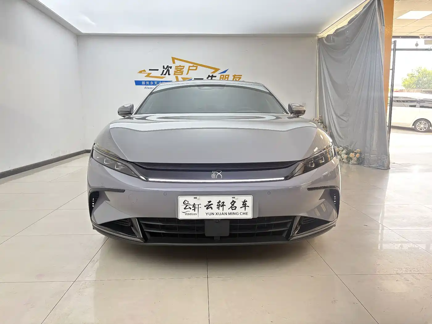 BYD Han 2025 DM-i 125KM Elite фото 2