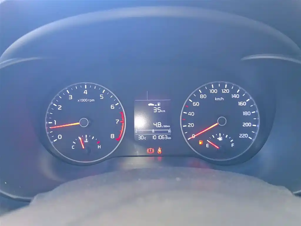 Kia K2 2017 Sedan 1.4L MT 15th Anniversary Special Edition GLS фото 12