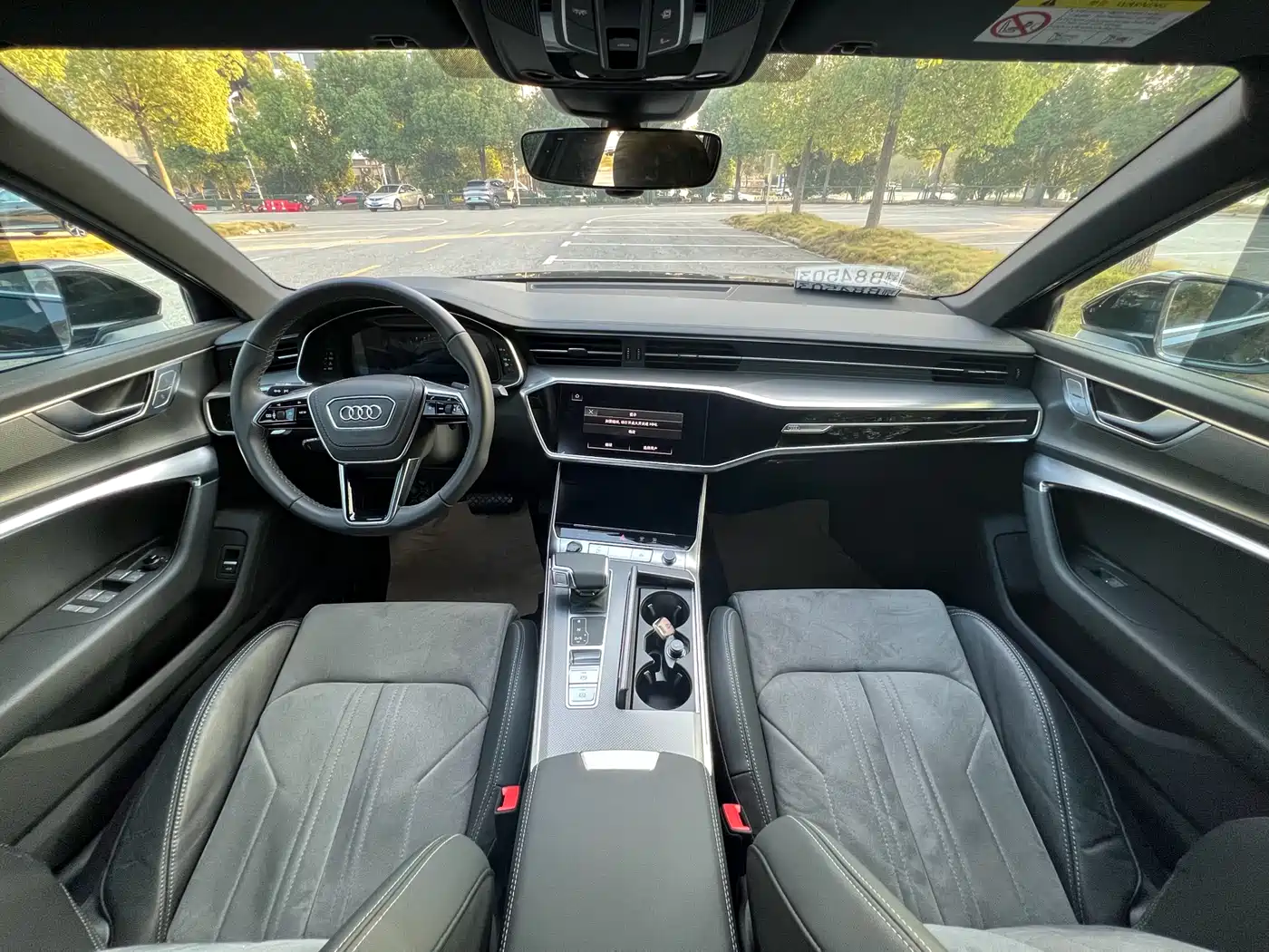 Audi A6L 2024 40 TFSI Luxury Dynamic фото 9