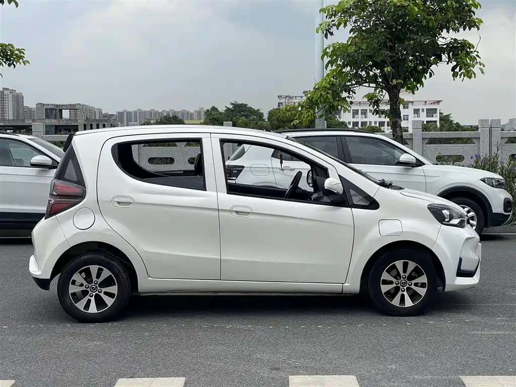 JIANGLING GROUP NEW ENERGY JIANGLING E200N