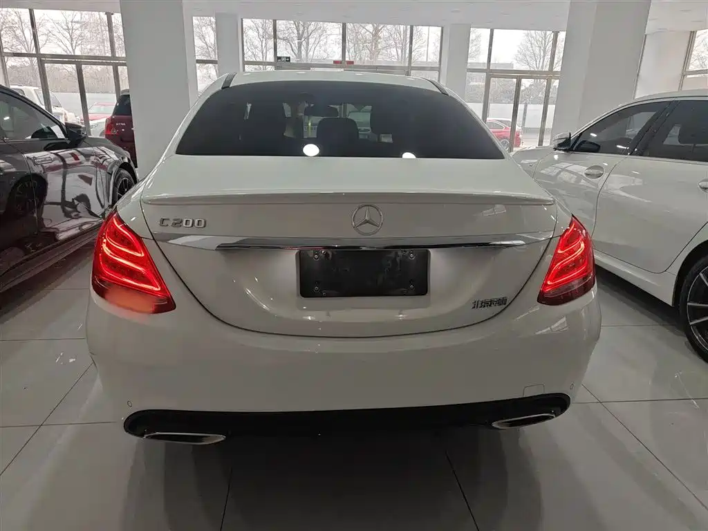 Mercedes-Benz C-Class 2017 C 200 Sport фото 6