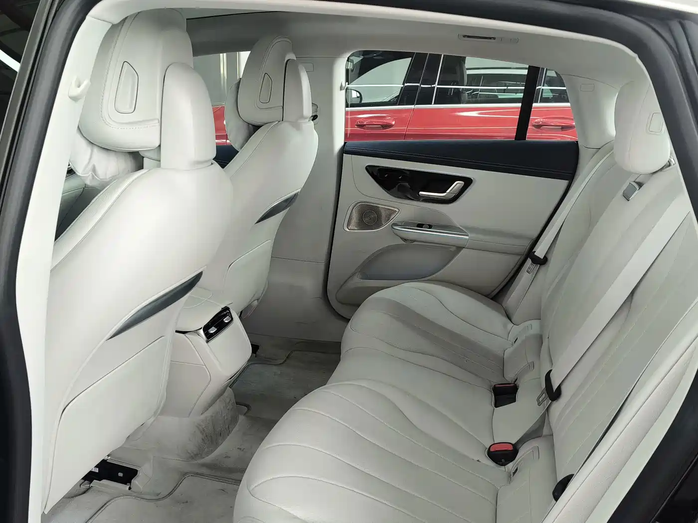 Mercedes-Benz EQE 2025 2025 500 4MATIC Pioneer
