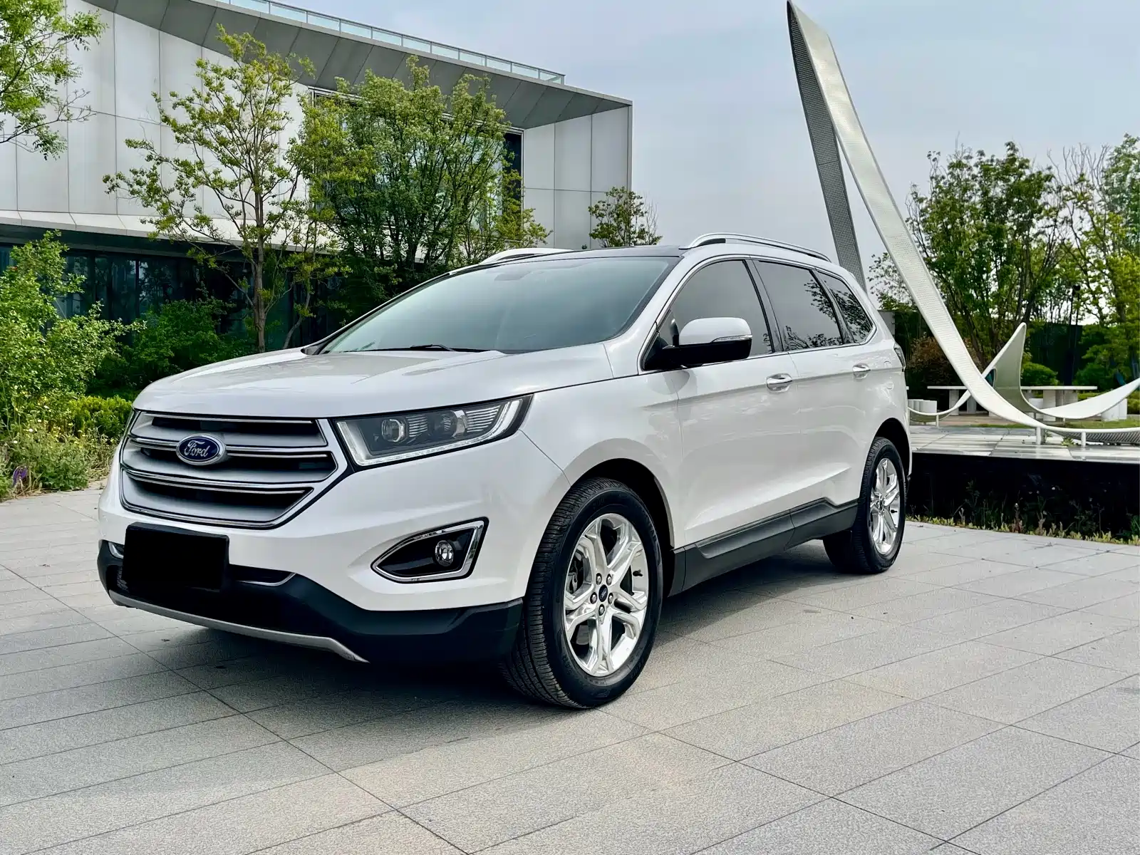 Фото 1 - Ford Edge