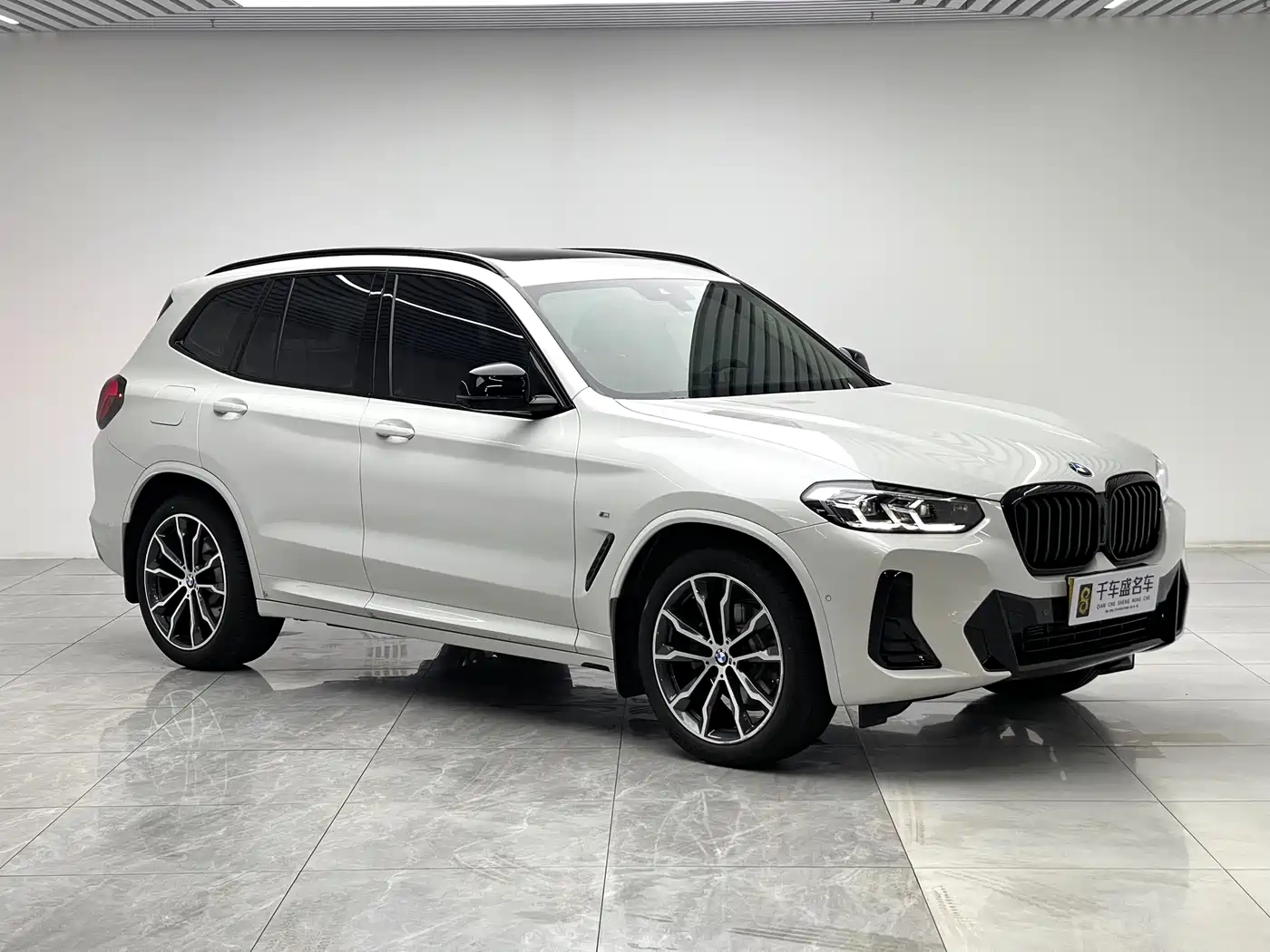 BMW X3 2023 Facelift xDrive30i Leading M Night Package фото 3