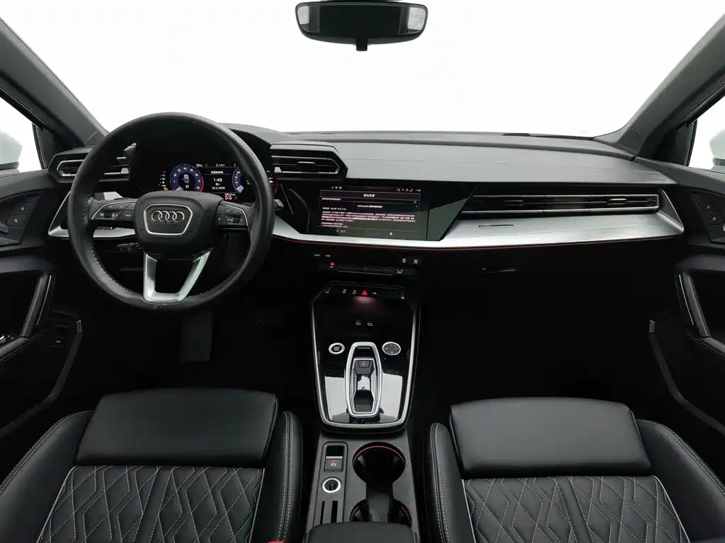 Audi A3 2025 A3L Limousine 35TFSI Flying Premium фото 5