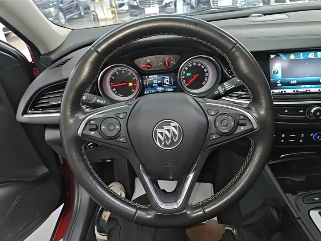 Buick Regal 2019 20T Elite China VI фото 11