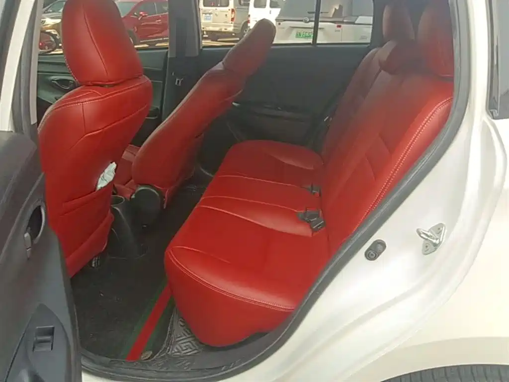 Toyota Vios FS 2021 1.5L CVT Fengchi Edition фото 17