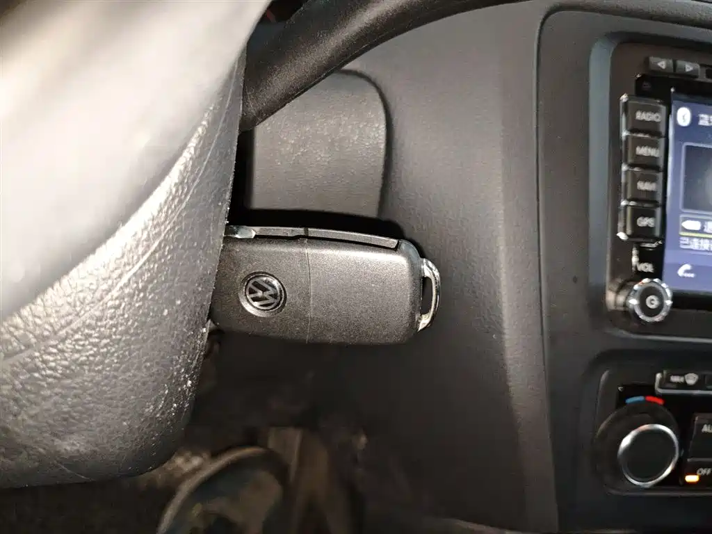 Volkswagen Sagitar 2014 Facelift 1.4TSI Automatic Luxury фото 17