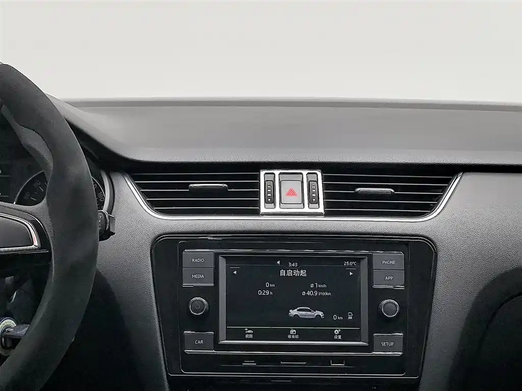 Škoda Octavia 2017 1.6L Automatic Pioneer Edition фото 12