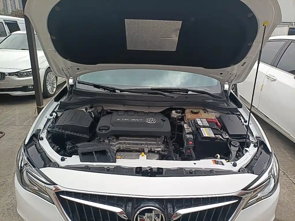 Фото 20 - Buick Excelle