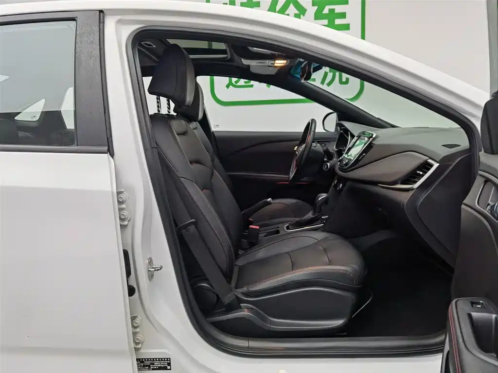 Chevrolet Monza 2019 RS 330T Auto Smooth Edition China VI фото 23