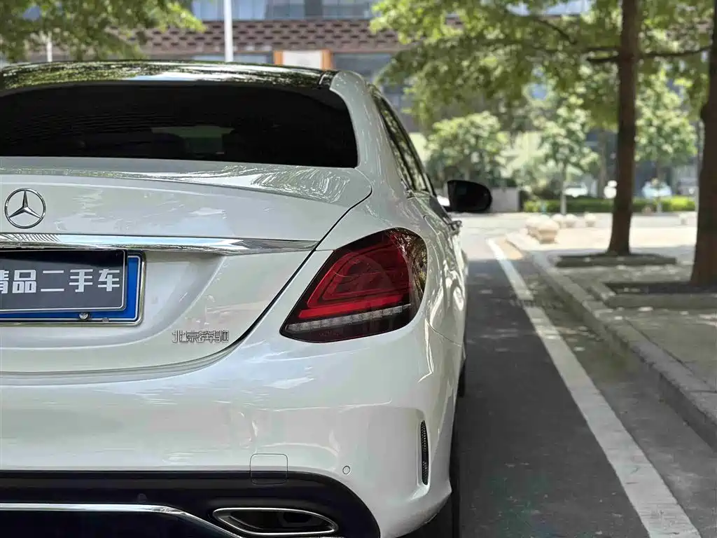 Mercedes-Benz C-Class 2019 Facelift C 260 L Sport фото 11